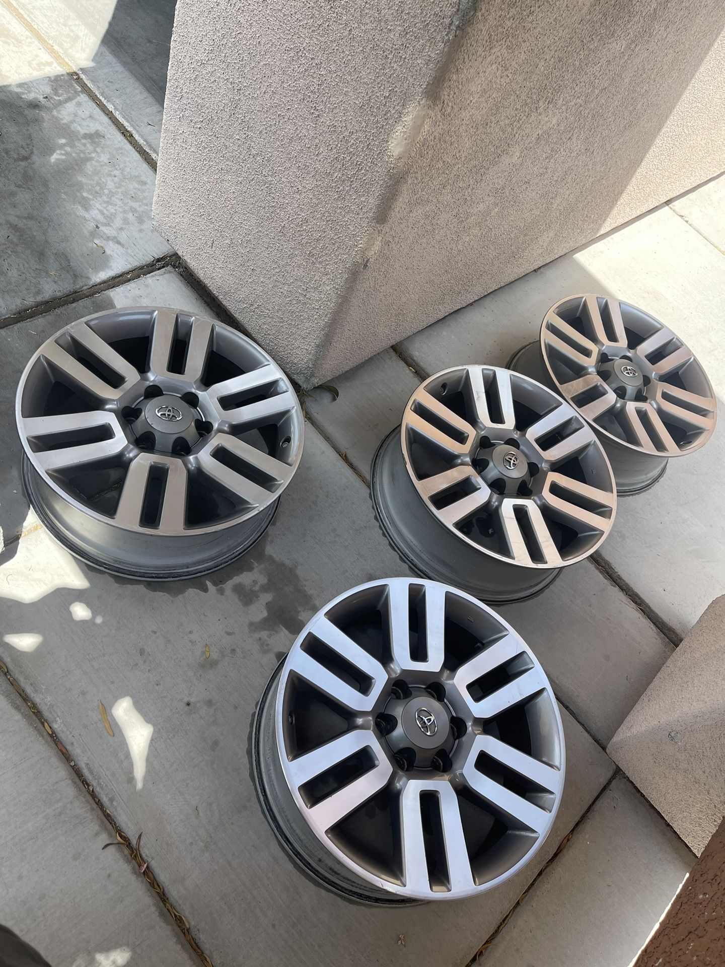 Want To Sell Oem 20 Inch Toyota 4Runner Wheels