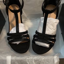 Black Wedge Size 6 New 