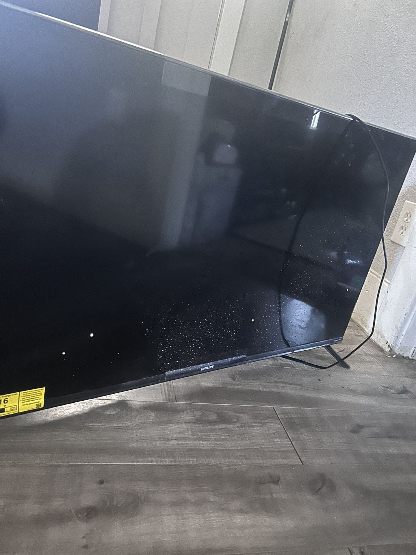 Two Smart Tv 30x15~