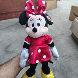Minnie Mouse Plushy Disney/Ty Collaboration 