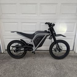 Valtinsu EM 22 Electric Dirt Bike 
