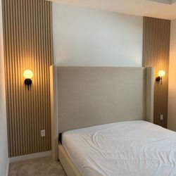 King Bed / Cama King 