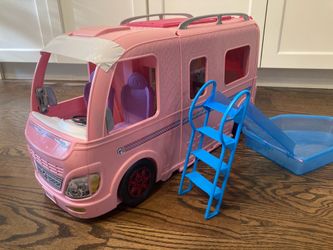 Barbie camper with pool (2016) from Mattel