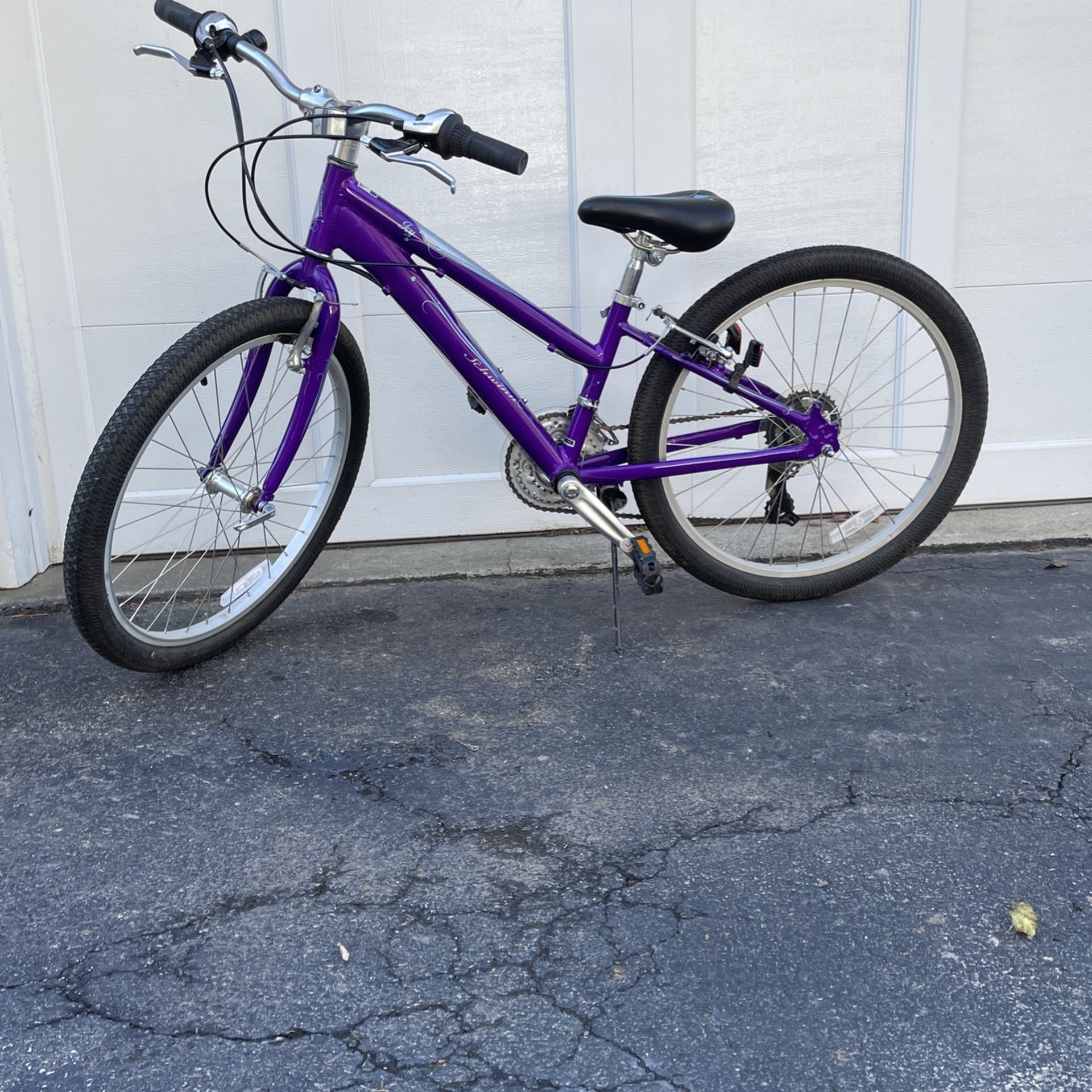 Girls Bike Schwinn Signature 24”