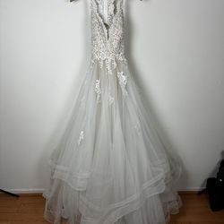 La Femme Bridal / Formal Gown 27603 Sz 4 NWT
