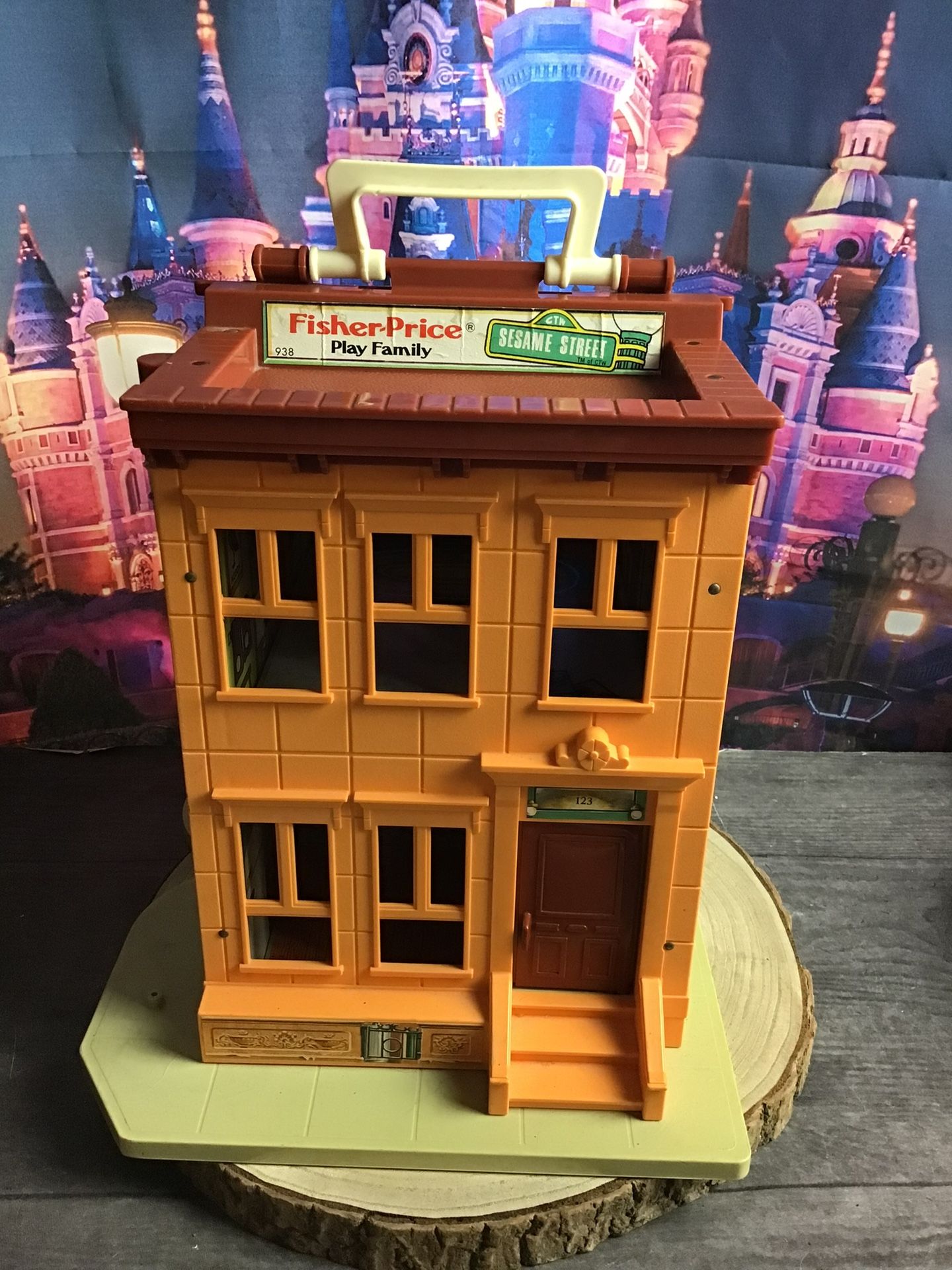 Vintage Fisher Price Little People Sesame Street House -preowned