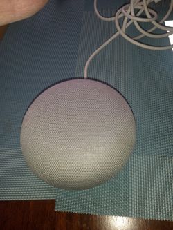 Smart Speaker With Google Assistant.