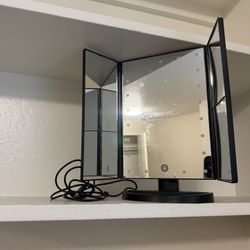 Vanity Mirror 