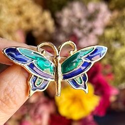 Vintage SFJ Brooch 
