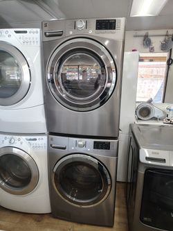 Kenmore Frond  Load Washer Gas Dryer Auto Sensor Dry  Super Capacity In Excellent Working Condition 