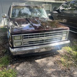 1985 C10 Grille, Headlights And Tail Lights