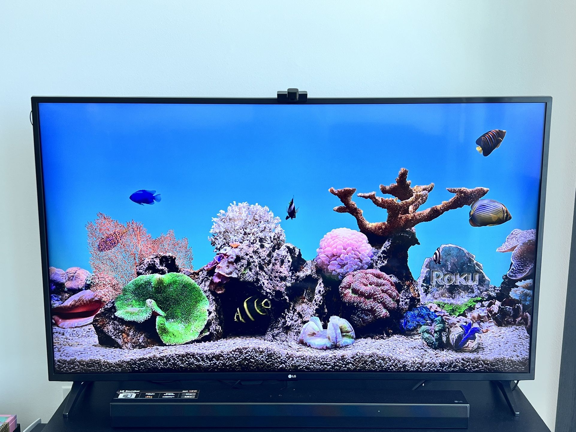 [sale] 55 Inch LG UHD 4K TV With Sync Back Lights