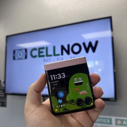 Motorolla Razr 2025 Cricket 256gb