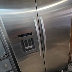 48" KITCHENAID BUILT IN STAINLESS STEEL REFRIGERATOR 