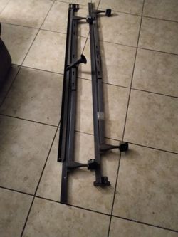 $85 Adjustable Queen size metal frame