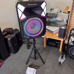 Pioneer Party Speaker - 700 w - PSX615
