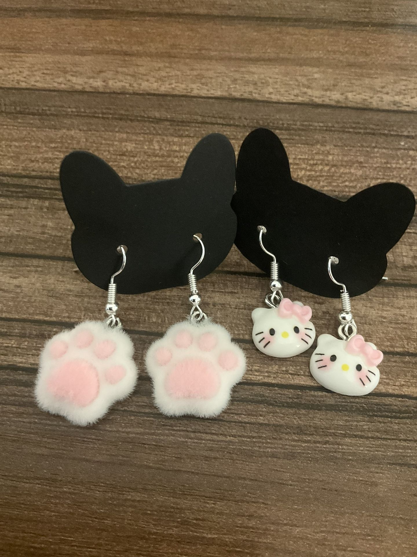 handmade hello kitty and fur paw earrings