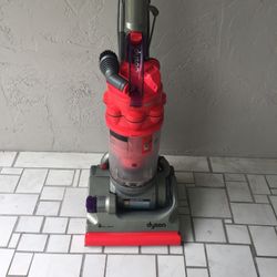 Dyson DC14 low reach Vacuum cleaner