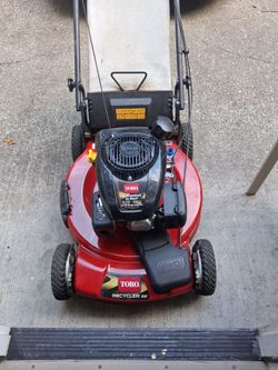 Toro Recycler 22 Self-Propelled Gas Lawn Mower