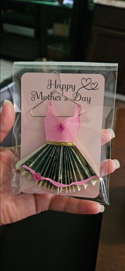 Money dress gift idea