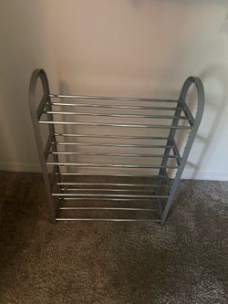 Small shoe rack