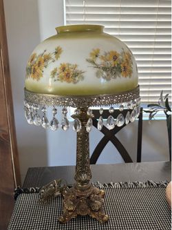Vintage Floral Gone with the Wind Lamp Hurricane Lamp