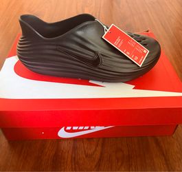NIKE REACT X  REJUVEN8  (NEW!) Size 9