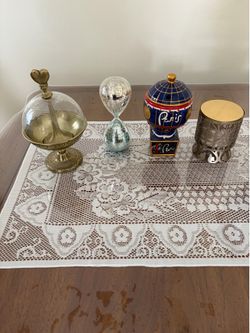 Four Decor Pieces. $5 ea All $15