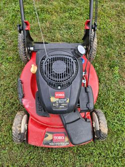 Toro self propelled mower Need Some Carburetor Cleaning As Is No Warranty Cash Only Price 99.00