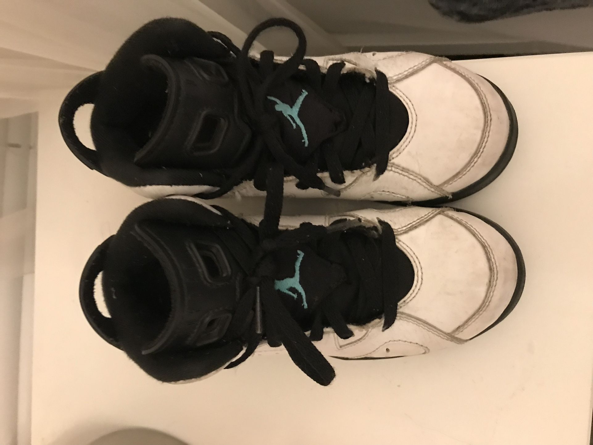 Jordan Retro 6 Size 13.5c 