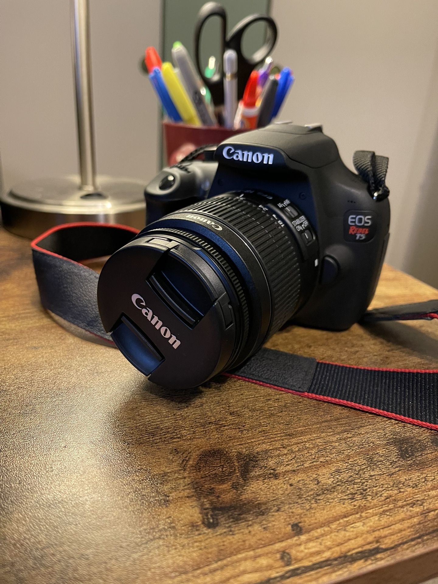 DSLR Digital Camera