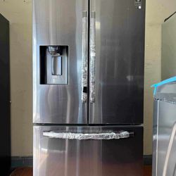 SAMSUNG FRENCH DOOR BLACK STAINLESS REFRIGERATOR 