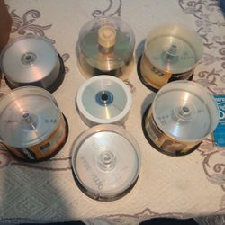 Blank DVD & CD disc's With Cases $50