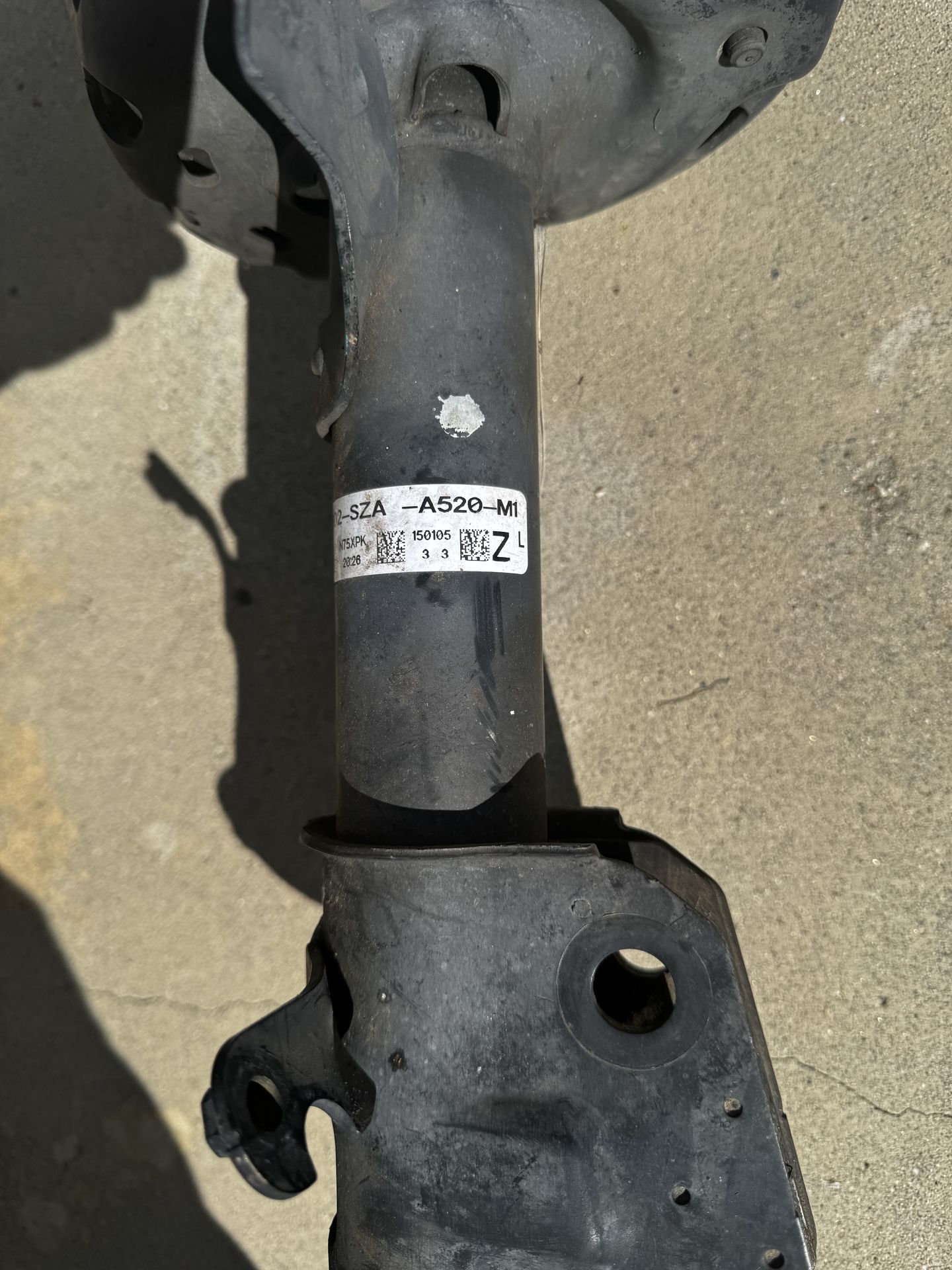 OEM Honda Pilot Front Driver Side Strut & Coil Spring Assembly Part Number: 51602-SZA-A520-M1 Front Left (Driver Side) Compatibility: 2009–2015