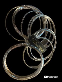 Buck Hill. bangle bracelet set. NWT