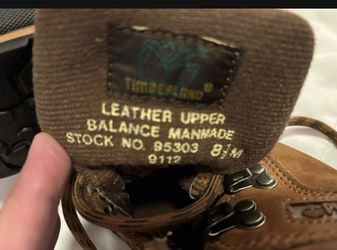 Timberlands 8 1/2 female !!