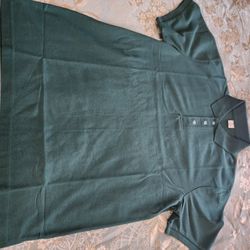 10 Men SIZE Large Short Sleeve Polo Shirts For $25.00.00
