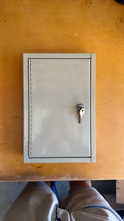 Major Metalfab Metal Lockbox Key Cabinet w/ Original Keys, 8x12" Locker