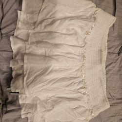 Hollister White Ruffle Skirt Medium 