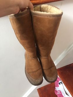 Ugg size 7