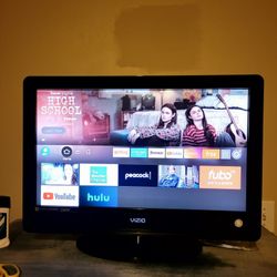 29" Vizio Smart TV With Remote 