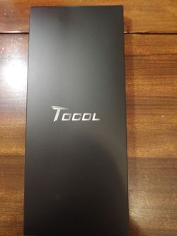 Tocol iPhone 14 screen protectors.
