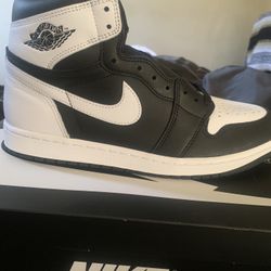 **BRAND NEW**Jordan 1 High OG ‘Reverse Panda’