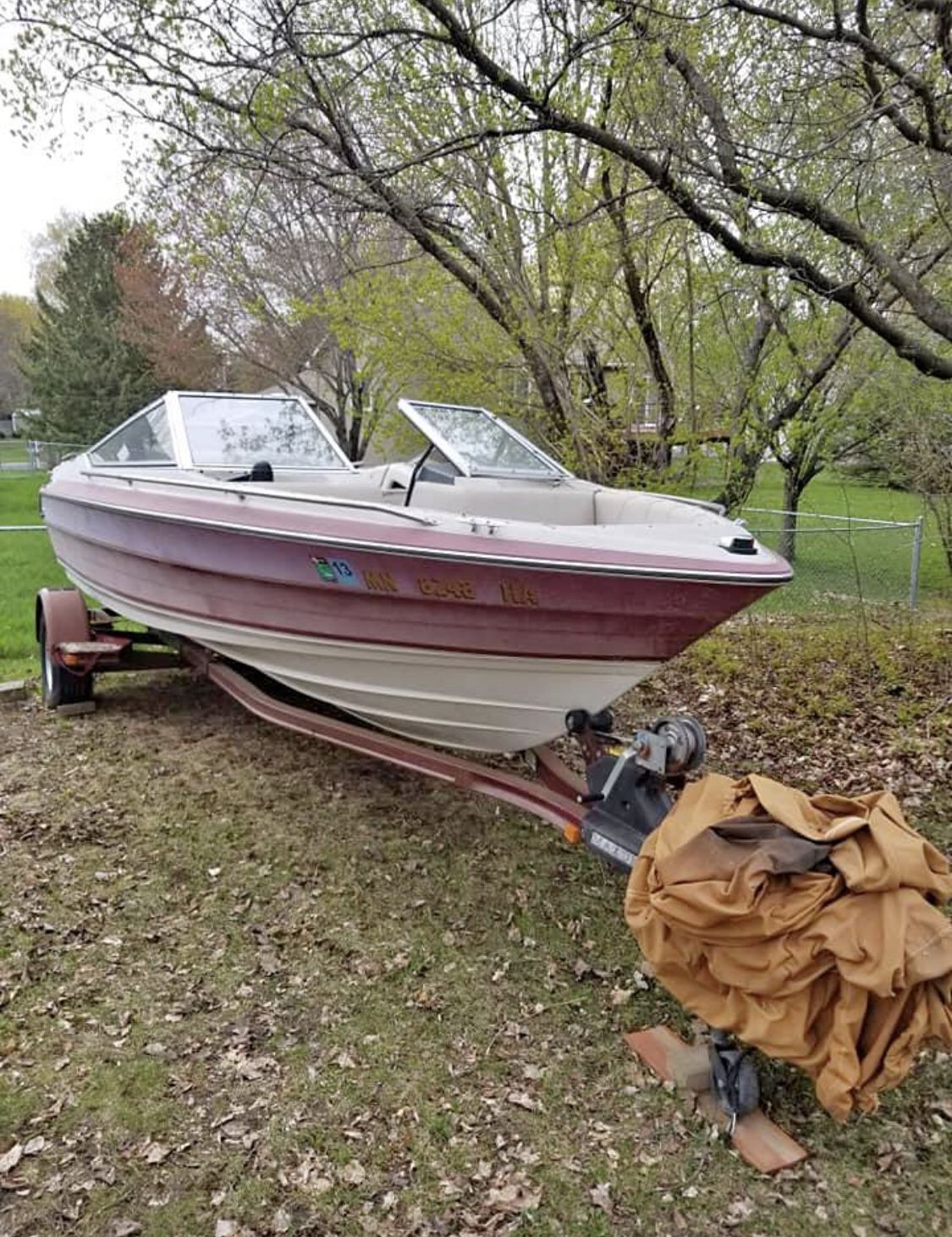 1990 20ft Maxum Boat for parts or repair TRAILER NOT INCLUDED