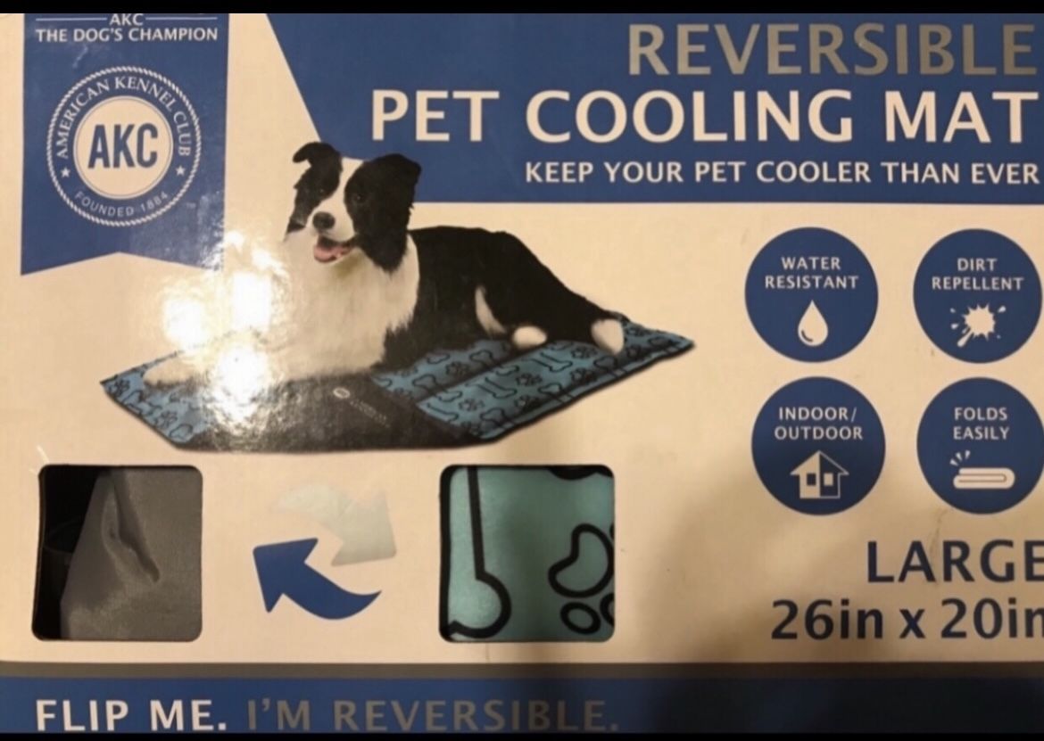 New AKC reversible pet cooling mat large 26" X 20"