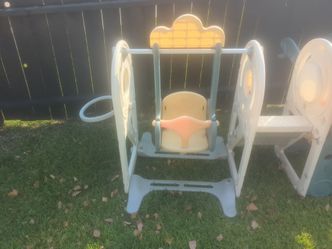 FREE - Playground