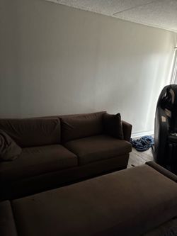 Couch set forsale