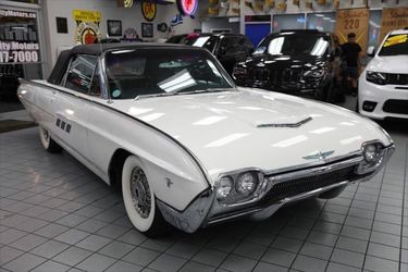 1963 Ford Thunderbird