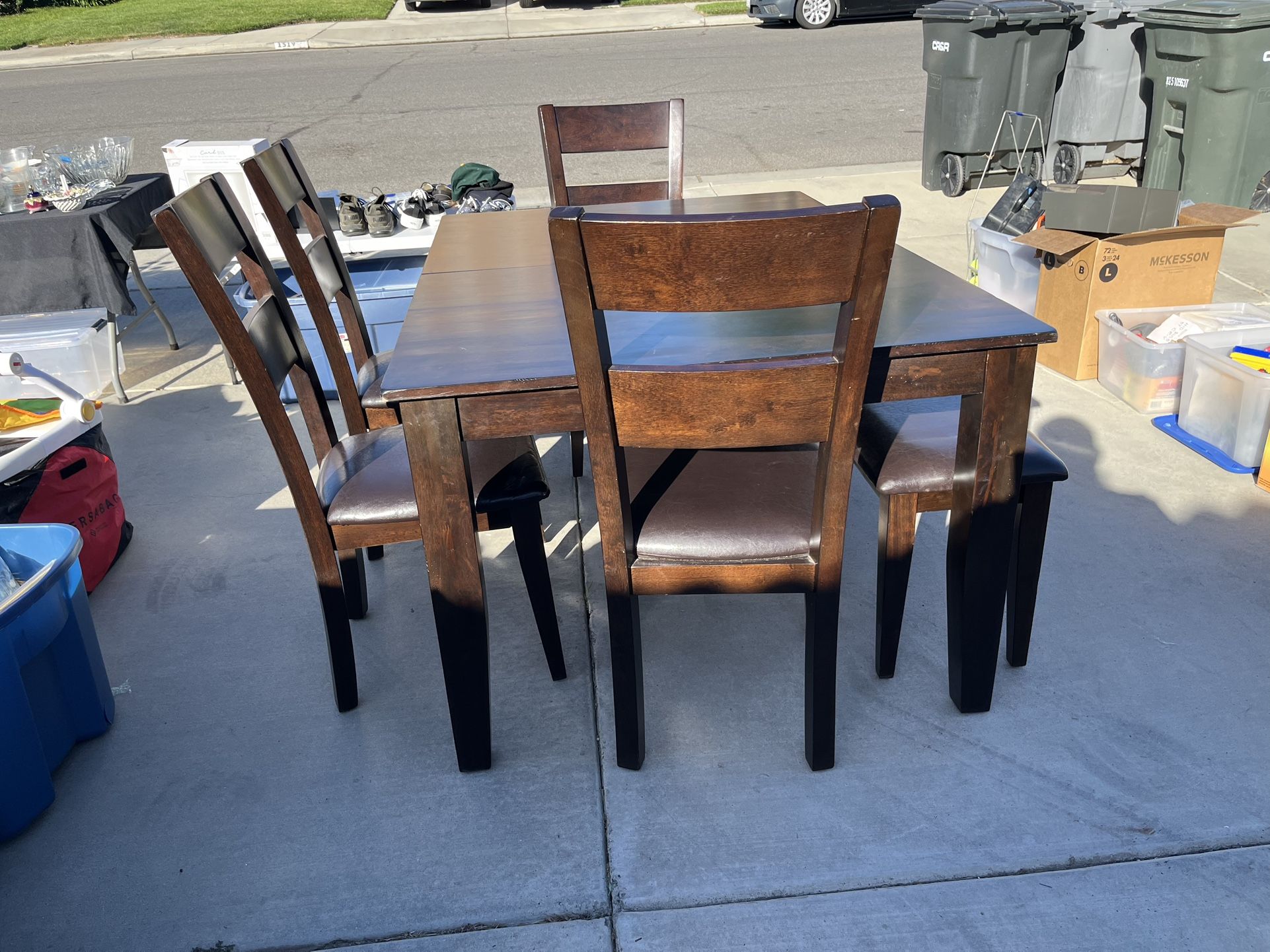 Dinning Table