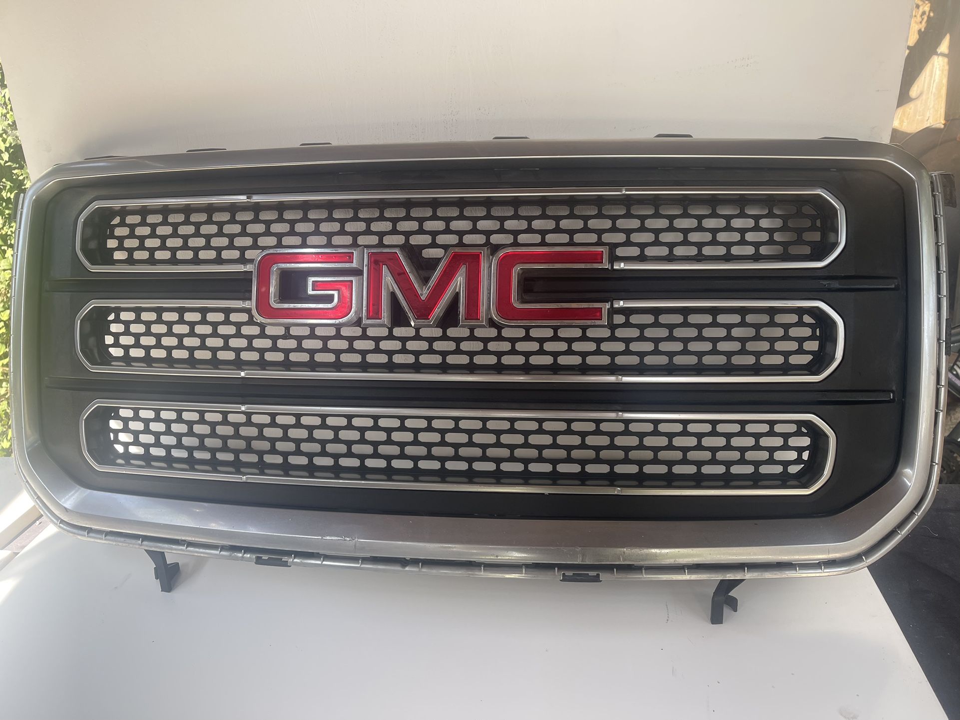 2015 2016 2017 GMC Acadia Grill Upper Parts Only
